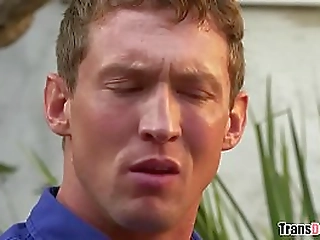 i wanna watch you suck a cock!