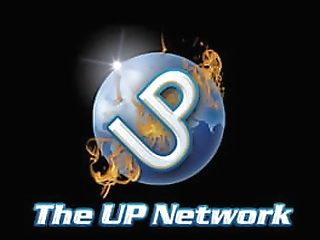 gorgeous transpinay ladyboy wanks her cock