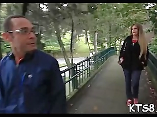 taryn elizabeth   toilet session and light cock rub