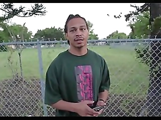 lady-boy welcomes dick in ass