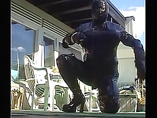 Black Guy Ball-Deep in Tranny's Sweet Muff: Two-Way Fuck Fest!