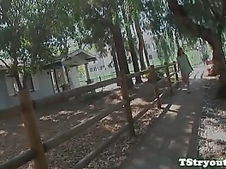 gaping trans babe filmed at casting